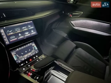 Авто Audi E-Tron 2021 № 7696796