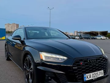 Авто Audi S5 2023 № 7696813