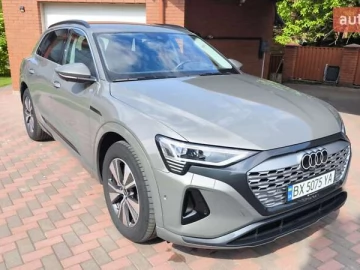 Авто Audi Q8 E-Tron 2024 № 7696816