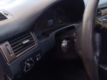 Авто Audi A6 2000 № 7696837