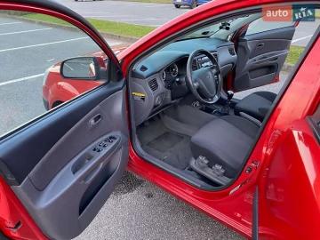 Авто KIA Rio 2005 № 7696894