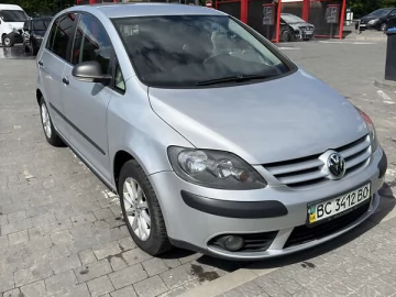 Авто Volkswagen Golf Plus 2008 № 7696900