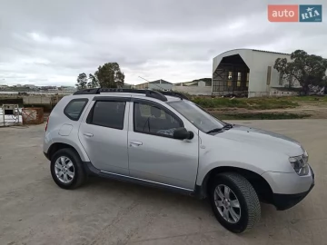 Авто Renault Duster 2015 № 7696987