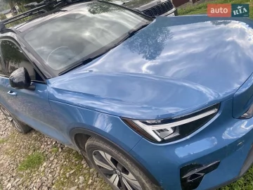 Авто Volvo Xc40 2022 № 7697100