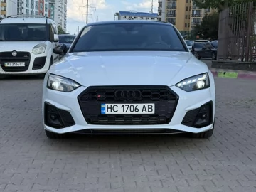 Авто Audi S5 2022 № 7697113
