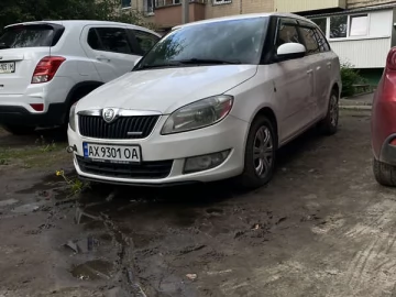 Авто Skoda Fabia 2012 № 7697176