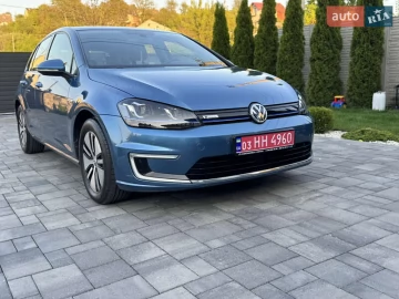 Авто Volkswagen E-Golf 2015 № 7697272