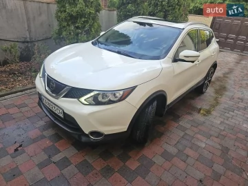 Авто Nissan Rogue Sport 2017 № 7697350