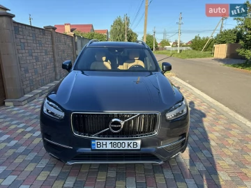 Авто Volvo Xc90 2019 № 7697444