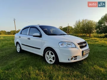 Авто Chevrolet Aveo 2009 № 7697483