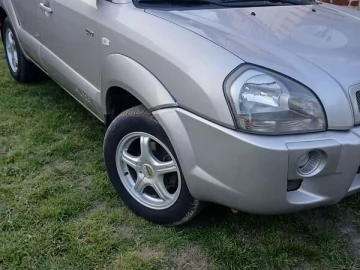 Авто Hyundai Tucson 2005 № 7697487