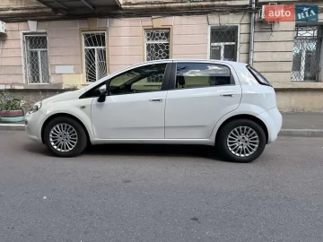 Авто Fiat Grande Punto 2013 № 7697524
