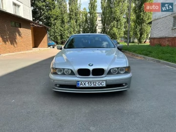 Авто BMW 5 Series 2003 № 7697525