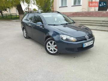 Авто Volkswagen Golf 2010 № 7697549