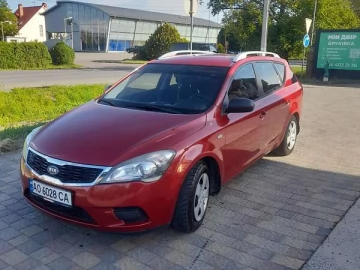 Авто KIA Ceed 2010 № 7697563