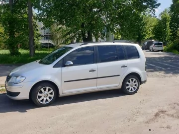 Авто Volkswagen Touran 2007 № 7697597