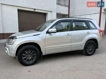 Авто Suzuki Grand Vitara 2009 № 7697654