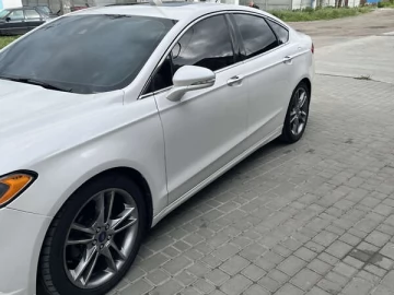 Авто Ford Fusion 2012 № 7697696