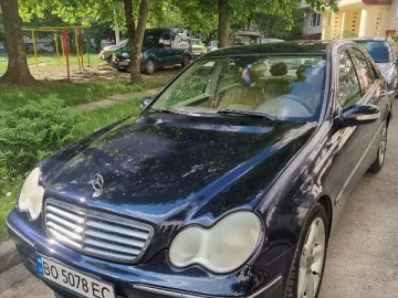 Авто Mercedes C-Class 2004 № 7697910