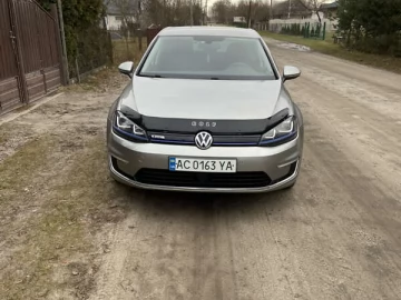 Авто Volkswagen E-Golf 2015 № 7697965
