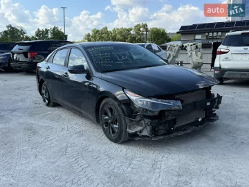 Авто Hyundai Elantra 2022 № 7697990