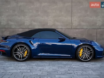 Авто Porsche 911 2023 № 7698000
