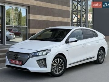 Авто Hyundai Ioniq 2020 № 7698075