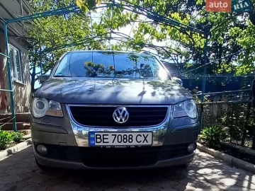 Авто Volkswagen Touran 2008 № 7698188