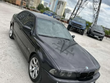 Авто BMW 5 Series 2002 № 7698202