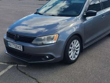 Авто Volkswagen Jetta 2012 № 7698229