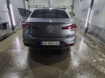 Авто Hyundai Elantra 2018 № 7698265