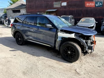 Авто Ford Explorer 2021 № 7698277