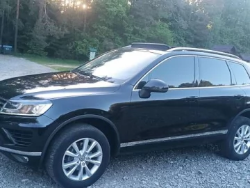 Авто Volkswagen Touareg 2015 № 7698310