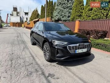 Авто Audi Q8 E-Tron 2023 № 7698322