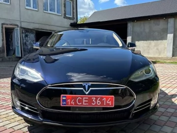 Авто Tesla Model S 2015 № 7698422
