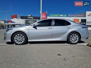 Авто Toyota Camry 2017 № 7698450