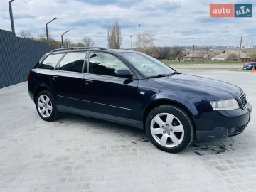 Авто Audi A4 2001 № 7698503