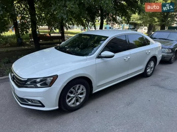 Авто Volkswagen Passat 2017 № 7698566