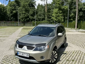 Авто Mitsubishi Outlander Xl 2008 № 7698716