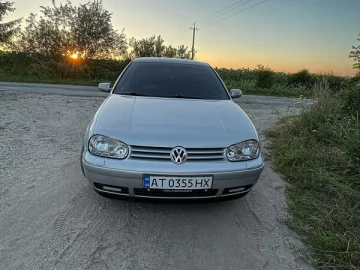 Авто Volkswagen Golf 1999 № 7698900