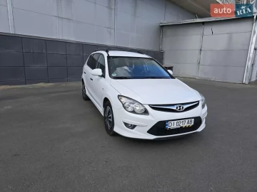 Авто Hyundai I30 2010 № 7698934