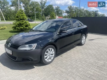 Авто Volkswagen Jetta 2012 № 7699167