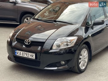 Авто Toyota Auris 2008 № 7699175