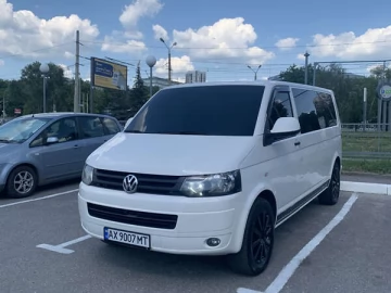 Авто Volkswagen Transporter 2010 № 7699191