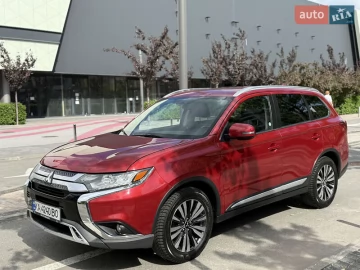 Авто Mitsubishi Outlander 2019 № 7699276