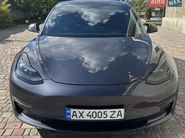 Авто Tesla Model 3 2019 № 7699301