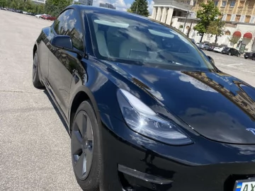 Авто Tesla Model 3 2022 № 7699321