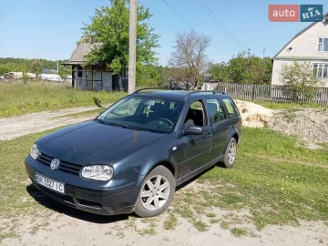 Авто Volkswagen Golf 2003 № 7699383