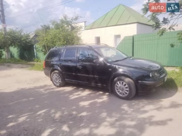 Авто Volkswagen Golf 1999 № 7699399