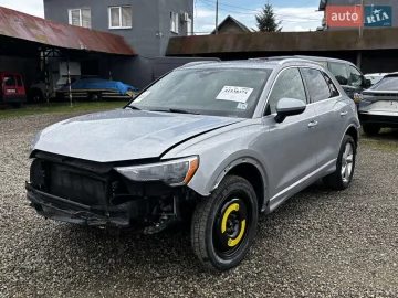 Авто Audi Q3 2019 № 7699553